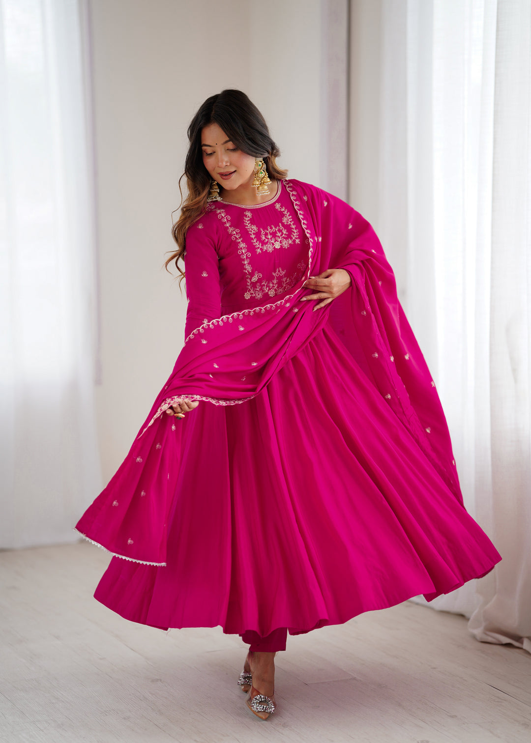 PRESENTING NEW HIGH PREMIUM QUALITY PURE ROMAN CHANDERI SILK FABRIC FULLY FLARE ANARKALI, WITH DUPATTA SET, PENT READY TO WEAR