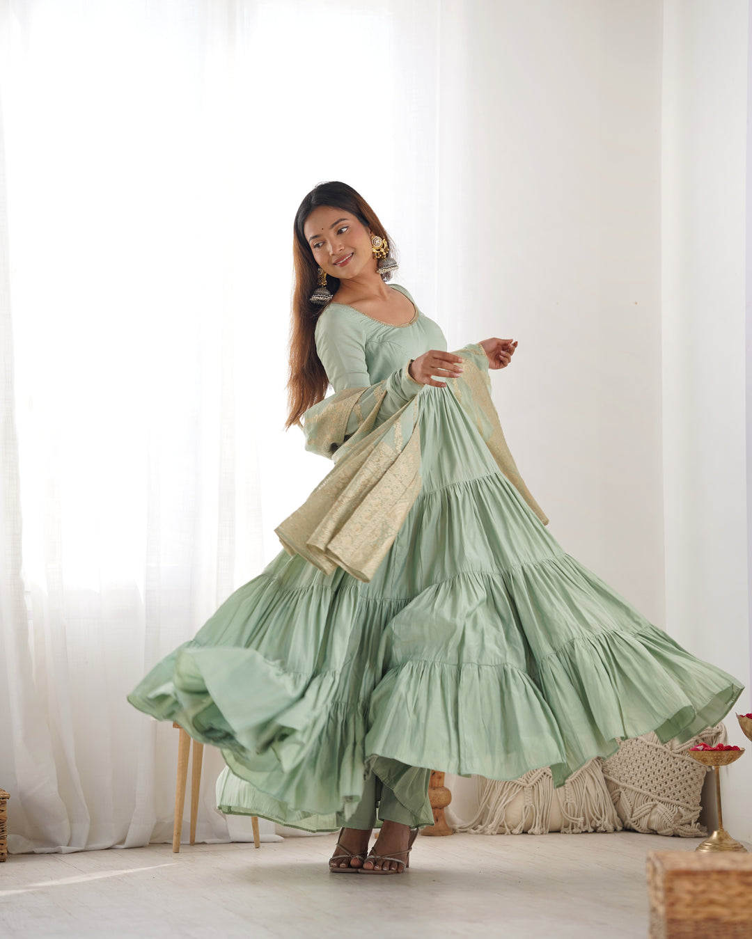 PURE SOFT FOX GEORGETTE FULL FLAIR LAYRED ANARKALI SET