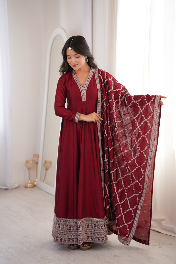 PRESENTING NEW HIGH END PREMIUM QUALITY PURE BLOOMING VICHITRA SILK FABRIC FULLY FLARE GOWN, WITH DUPATTA SET