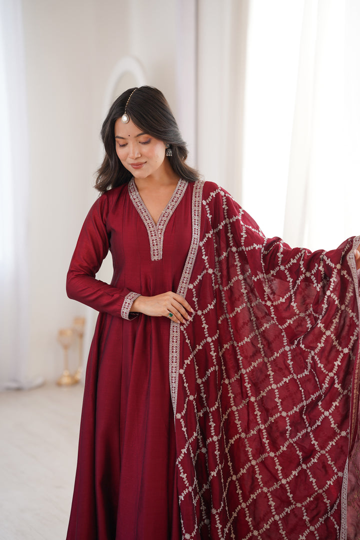 PRESENTING NEW HIGH END PREMIUM QUALITY PURE BLOOMING VICHITRA SILK FABRIC FULLY FLARE GOWN, WITH DUPATTA SET