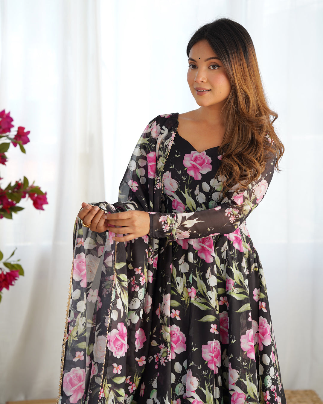 PURE SOFT ORGANJA SILK FABRIC FULLY FLAIR KALI PATTERN AND CANVAS PATTA WITH DUPATTA SET, PENT READY TO WEAR
