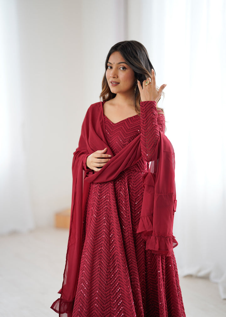 FULLY FLAIR KALI PATTERN AND CANVAS PATTA WITH DUPPTA SET, PENT READY TO WEAR
