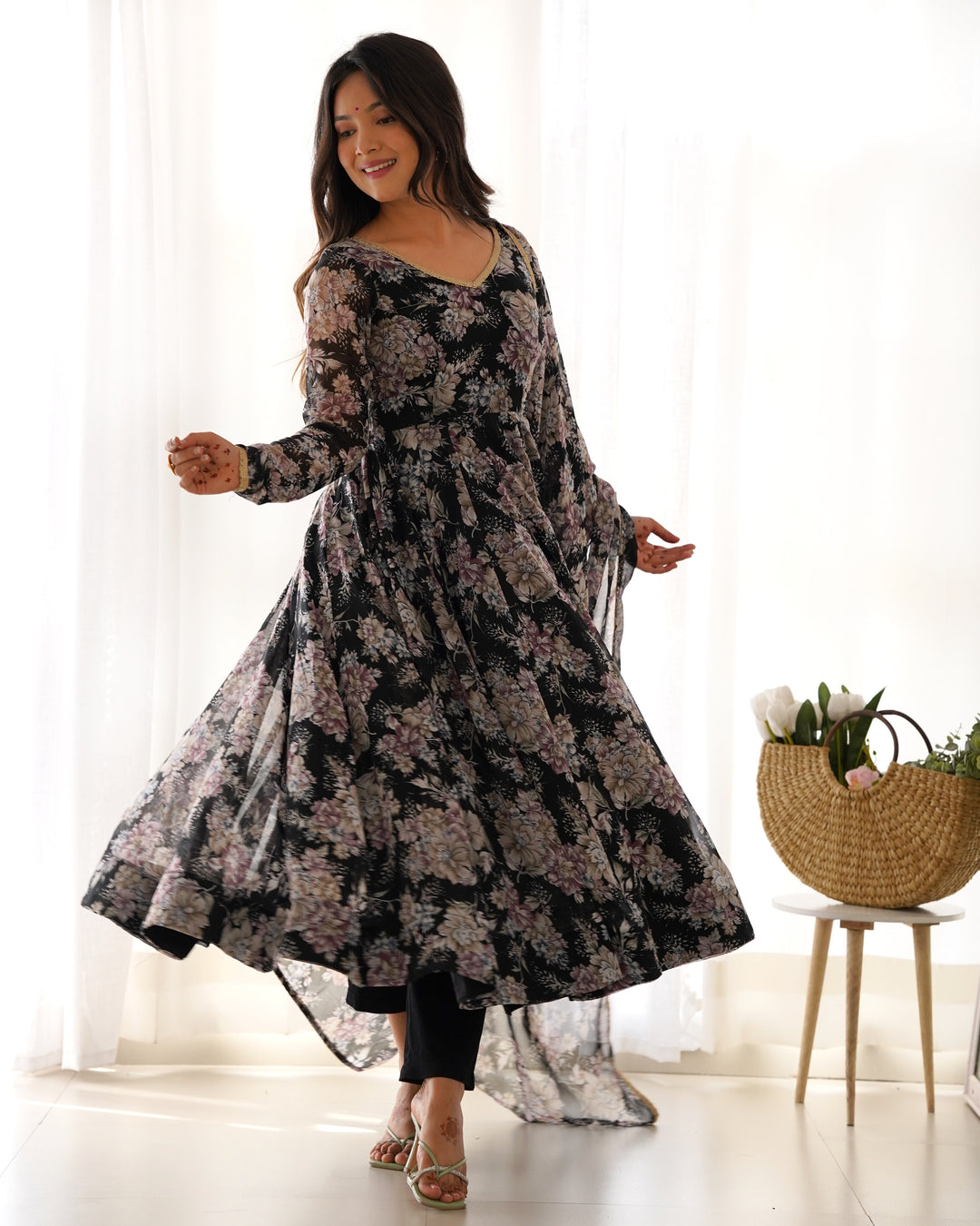 PURE FOX GEORGETTE MULTI FLORAL PRINT FABRIC FULLY FLAIR ANARKALI, WITH DUPATTA SET, PENT READY TO WEAR