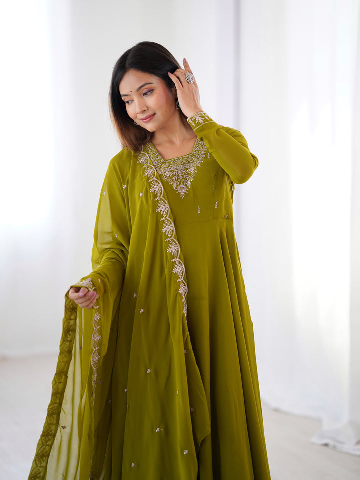 PURE SOFT FOX GEORGETTE FABRIC FULLY FLAIR ANARKALI, WITH DUPATTA SET, PENT READY TO WEAR