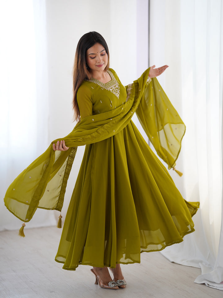 PURE SOFT FOX GEORGETTE FABRIC FULLY FLAIR ANARKALI, WITH DUPATTA SET, PENT READY TO WEAR