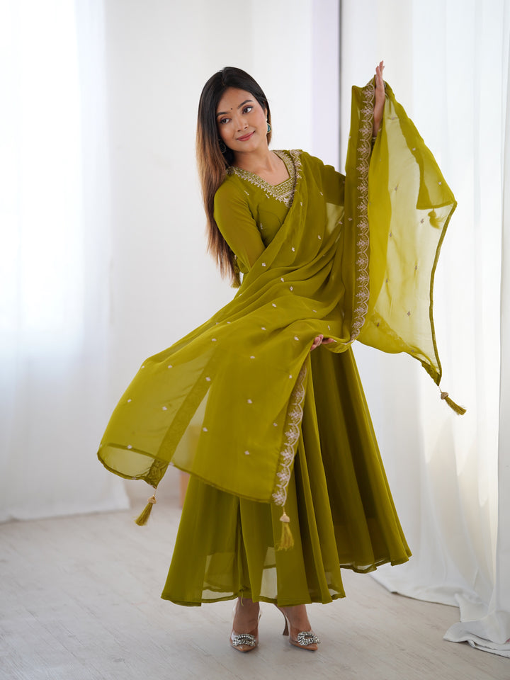 PURE SOFT FOX GEORGETTE FABRIC FULLY FLAIR ANARKALI, WITH DUPATTA SET, PENT READY TO WEAR