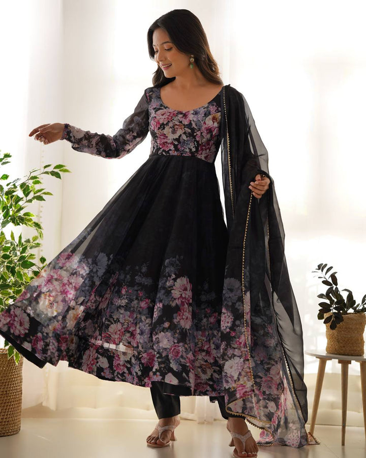 PURE SOFT ORGANJA SILK FABRIC FUALLY FLAIR KALI PATTERN AND CANVAS PATTA WITH DUPATTA SET, PENT READY TO WEAR