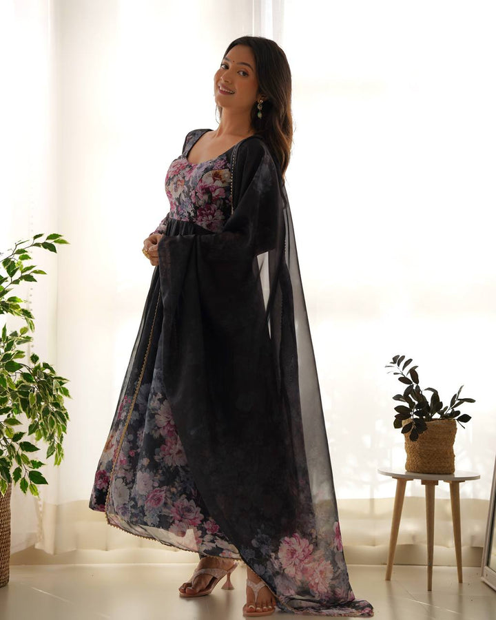 PURE SOFT ORGANJA SILK FABRIC FUALLY FLAIR KALI PATTERN AND CANVAS PATTA WITH DUPATTA SET, PENT READY TO WEAR