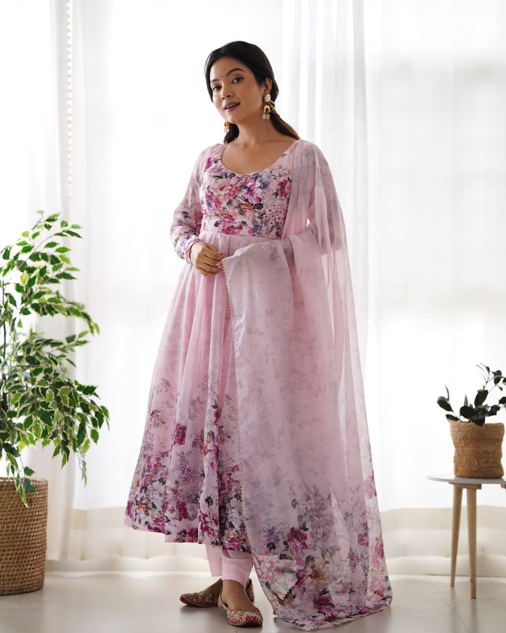 PURE SOFT ORGANJA SILK FABRIC FUALLY FLAIR KALI PATTERN AND CANVAS PATTA WITH DUPATTA SET, PENT READY TO WEAR