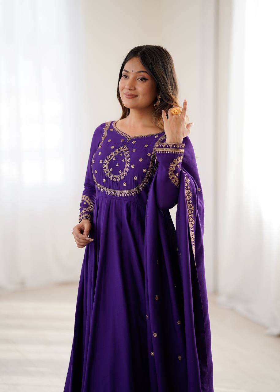 PRESENTING NEW HIGH PREMIUM QUALITY PURE ROMAN CHANDERI SILK FABRIC FULLY FLARE ANARKALI, WITH DUPATTA SET, PENT READY TO WEAR