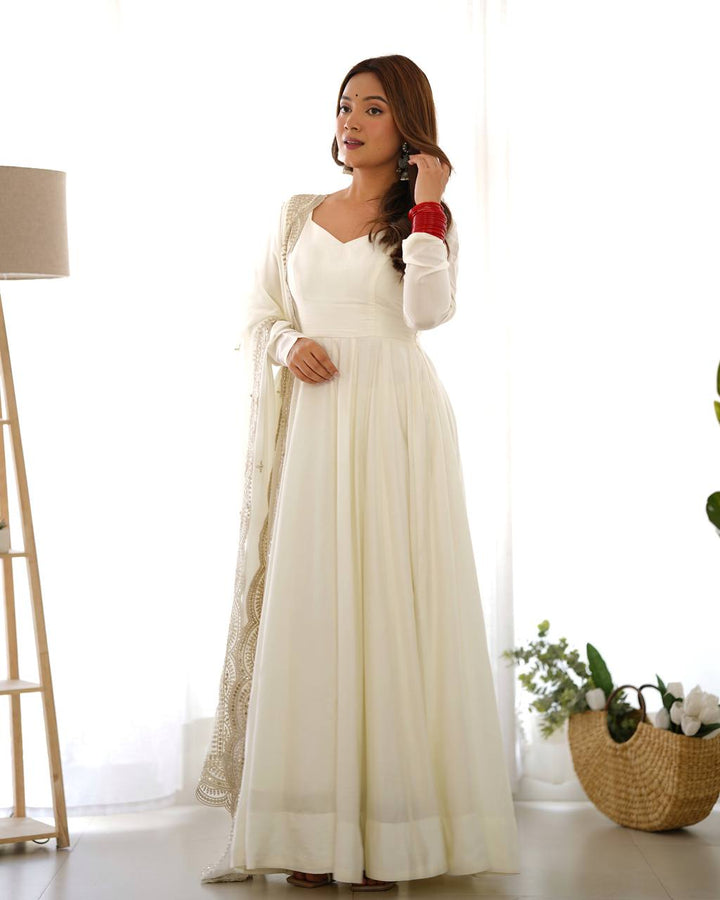 PREMIUM QUALITY PURE ROMANSILK CHANDERI FABRIC FULLY FLARE ANARKALI, WITH DUPATTA SET, PENT READY TO WEAR