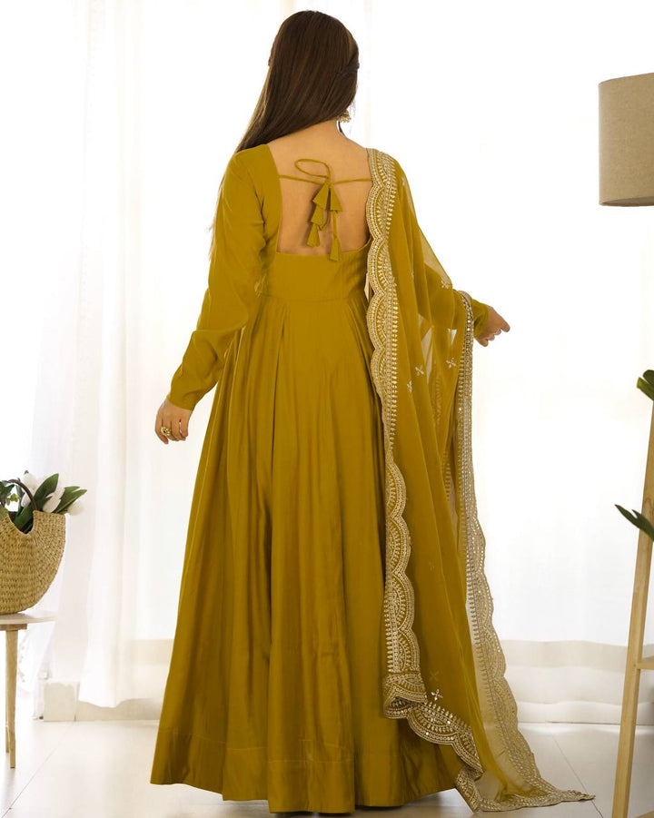 PREMIUM QUALITY PURE ROMANSILK CHANDERI FABRIC FULLY FLARE ANARKALI, WITH DUPATTA SET, PENT READY TO WEAR