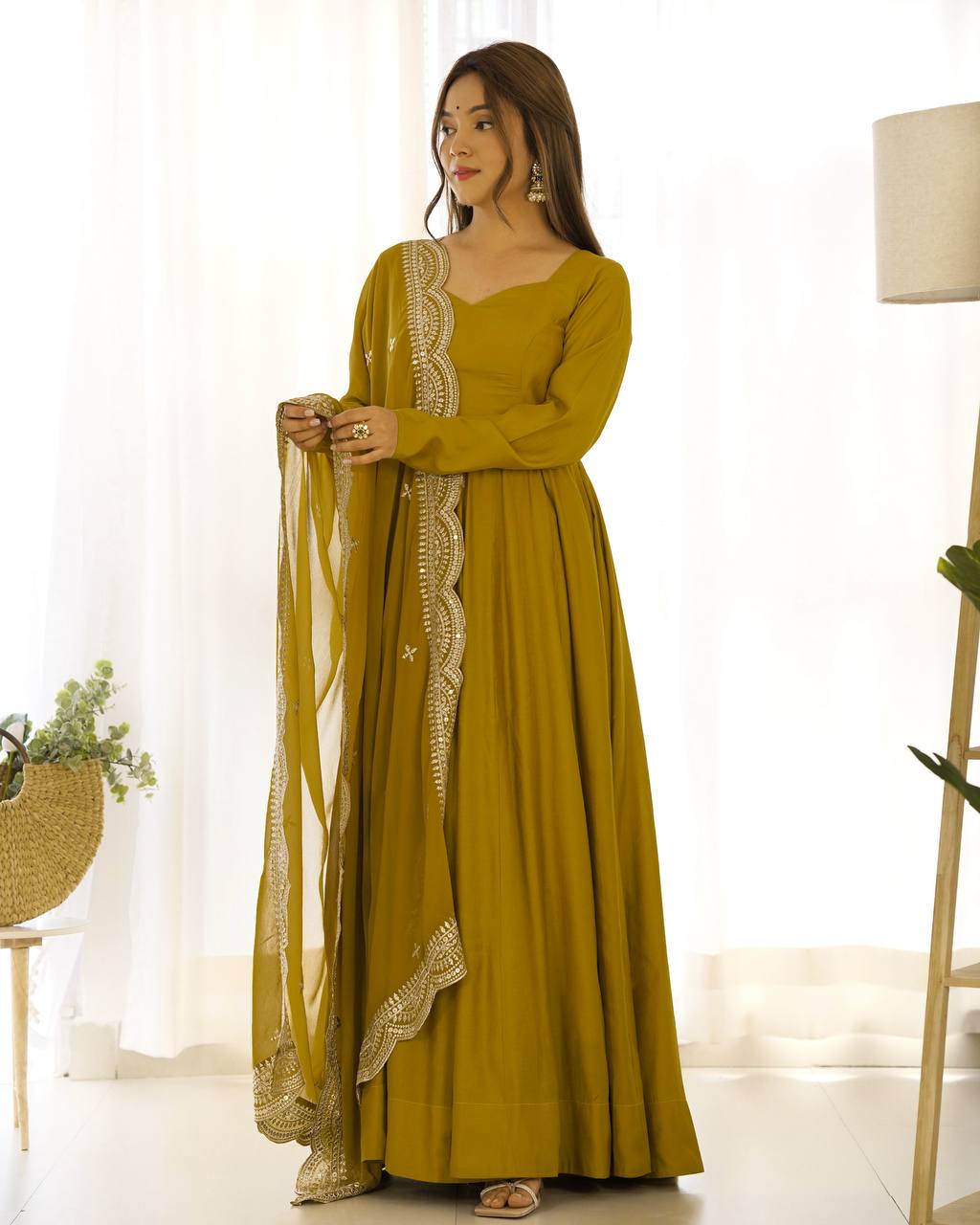 PREMIUM QUALITY PURE ROMANSILK CHANDERI FABRIC FULLY FLARE ANARKALI, WITH DUPATTA SET, PENT READY TO WEAR