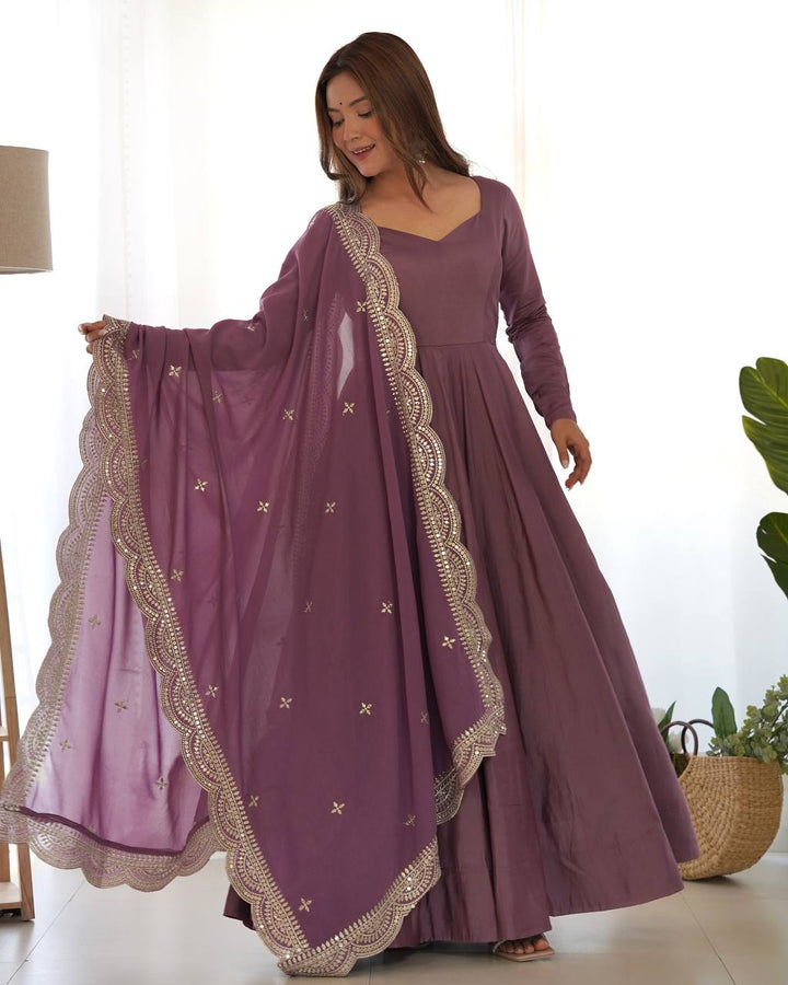 PREMIUM QUALITY PURE ROMANSILK CHANDERI FABRIC FULLY FLARE ANARKALI, WITH DUPATTA SET, PENT READY TO WEAR