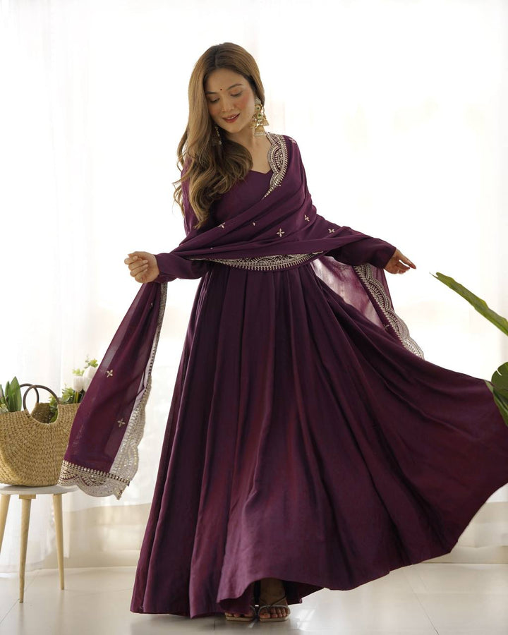 PREMIUM QUALITY PURE ROMANSILK CHANDERI FABRIC FULLY FLARE ANARKALI, WITH DUPATTA SET, PENT READY TO WEAR