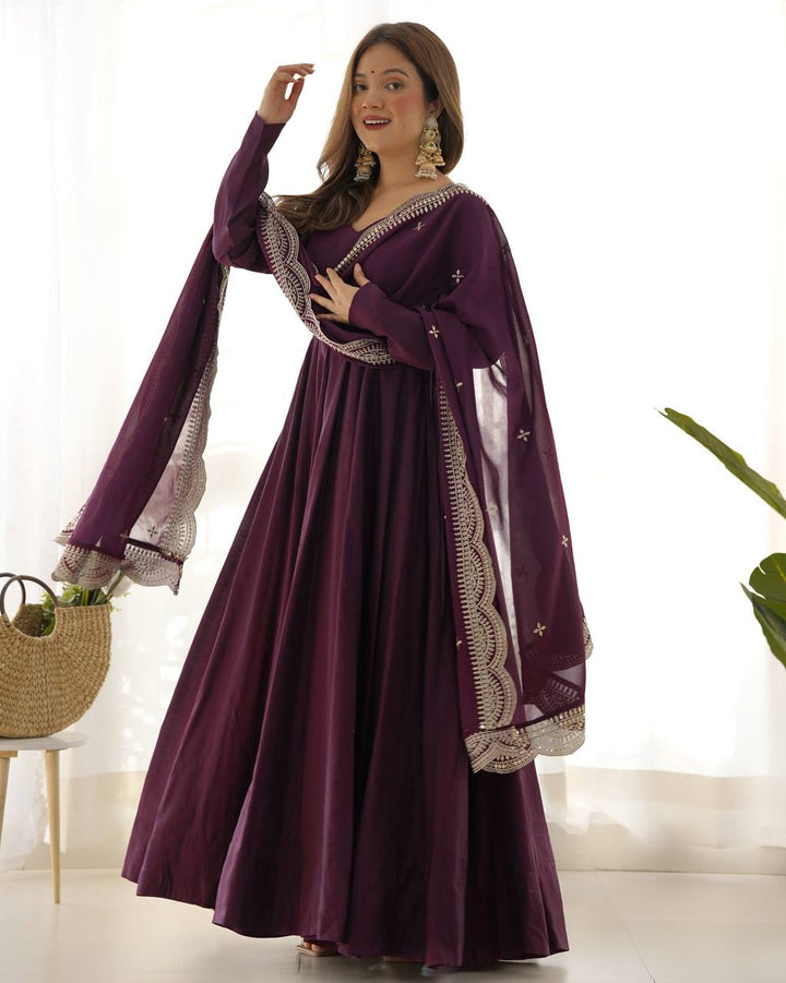 PREMIUM QUALITY PURE ROMANSILK CHANDERI FABRIC FULLY FLARE ANARKALI, WITH DUPATTA SET, PENT READY TO WEAR