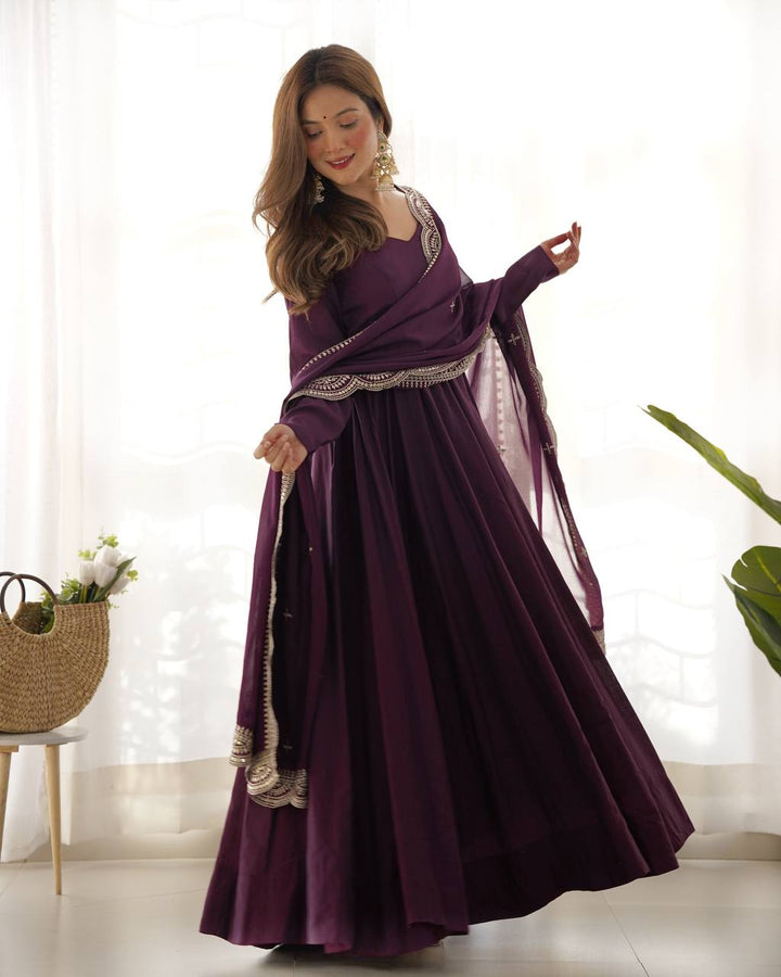 PREMIUM QUALITY PURE ROMANSILK CHANDERI FABRIC FULLY FLARE ANARKALI, WITH DUPATTA SET, PENT READY TO WEAR