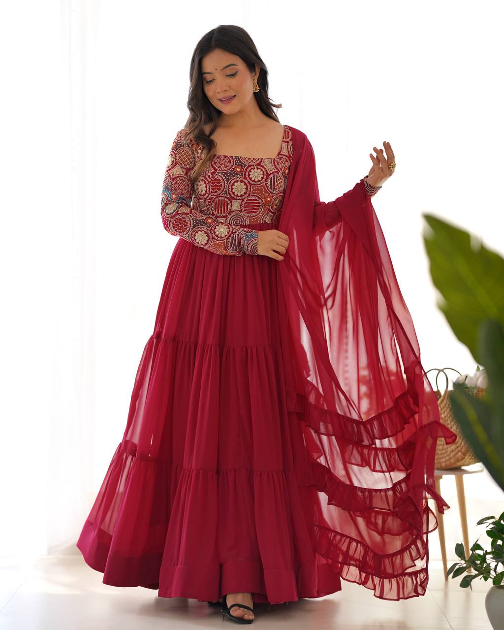 PURE SOFT FOX GEORGETTE  FABRIC FULLY FLARE ANARKALI, WITH DUPATTA SET, PENT READY TO WEAR