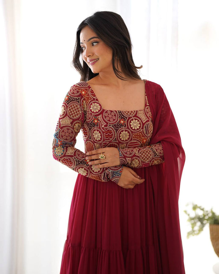 PURE SOFT FOX GEORGETTE  FABRIC FULLY FLARE ANARKALI, WITH DUPATTA SET, PENT READY TO WEAR