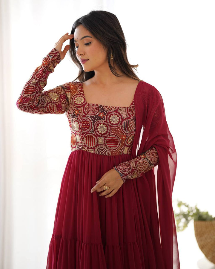 PURE SOFT FOX GEORGETTE  FABRIC FULLY FLARE ANARKALI, WITH DUPATTA SET, PENT READY TO WEAR
