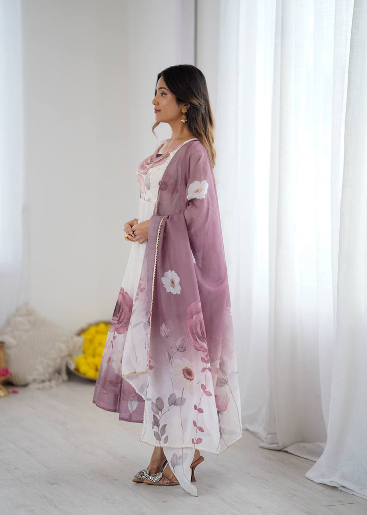REAL MODELING PURE SOFT ORGANJA SILK FABRIC FULLY FLAIR KALI PATTERN AND CANVAS PATTA WITH DUPATTA SET, PENT READY TO WEAR