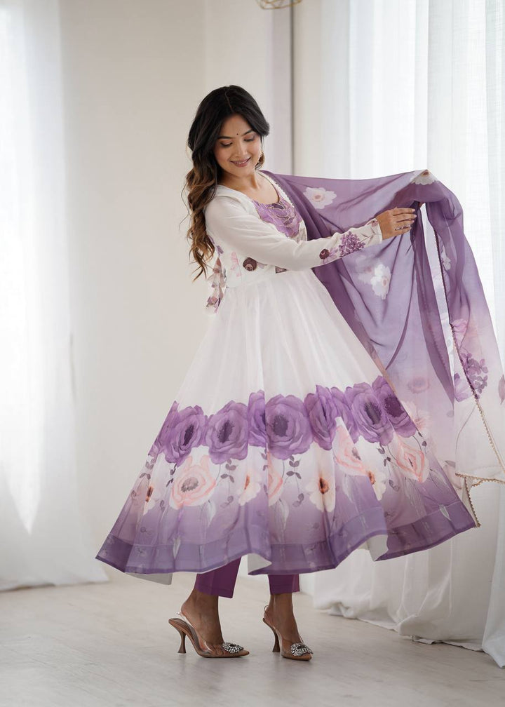 REAL MODELING PURE SOFT ORGANJA SILK FABRIC FULLY FLAIR KALI PATTERN AND CANVAS PATTA WITH DUPATTA SET, PENT READY TO WEAR
