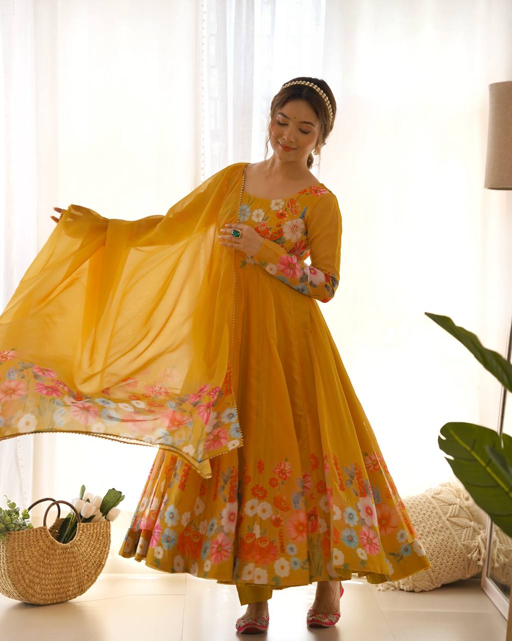 REAL MODELING PURE SOFT ORGANJA SILK FABRIC FULLY FLAIR KALI PATTERN AND CANVAS PATTA WITH DUPATTA SET, PENT READY TO WEAR