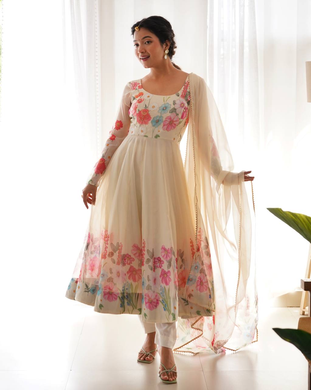 REAL MODELING PURE SOFT ORGANJA SILK FABRIC FULLY FLAIR KALI PATTERN AND CANVAS PATTA WITH DUPATTA SET, PENT READY TO WEAR