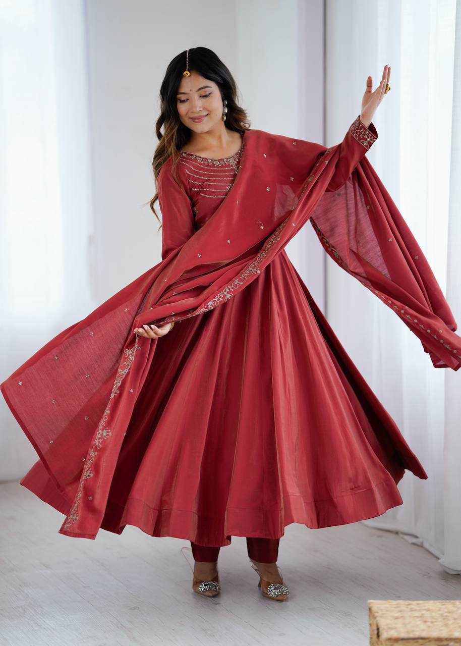 PRESENTING NEW HIGH PREMIUM QUALITY PURE ROMANSHIMMER CHANDERI SILK FABRIC FULLY FLAIR ANARKALI, WITH DUPATTA SET, PENT READY TO WEAR