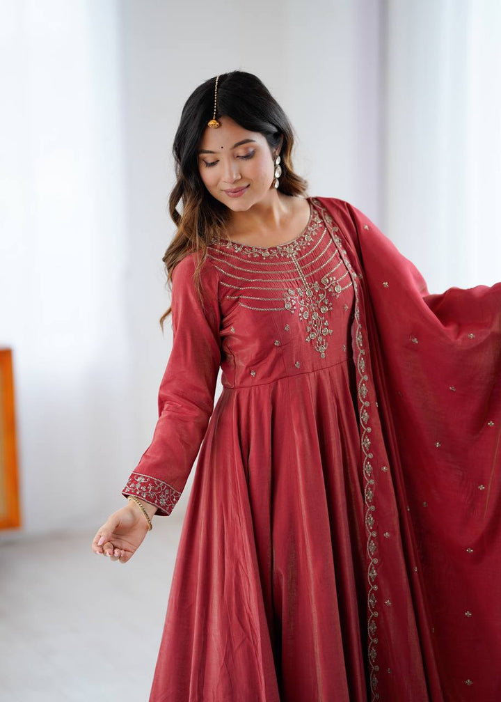 PRESENTING NEW HIGH PREMIUM QUALITY PURE ROMANSHIMMER CHANDERI SILK FABRIC FULLY FLAIR ANARKALI, WITH DUPATTA SET, PENT READY TO WEAR