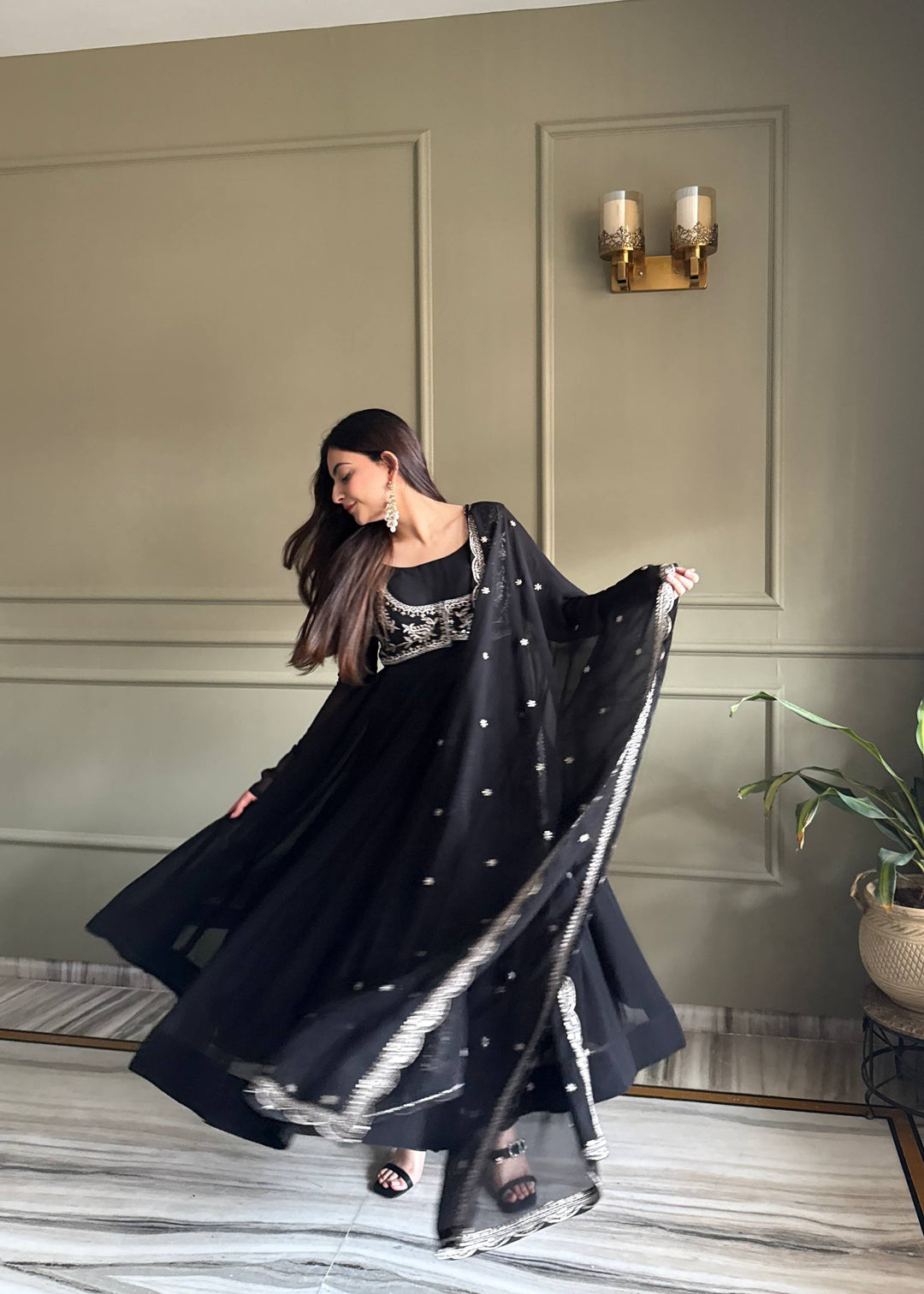 PREMIUM QUALITY PURE FOX GEORGETTE FABRIC FULLY FLARE ANARKALI WITH KOTI, DUPATTA SET, PENT READY TO WEAR