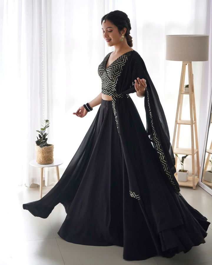 ALMEERA BLACK LEHENGA SET